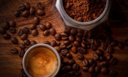 Bucură-te de beneficiile pentru sănătate ale cafelei: Cum să îți îmbunătățești starea de bine cu o ceașcă aromată