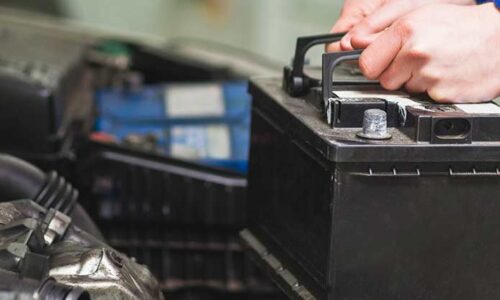 Baterii Auto: Ghid Complet pentru Alegerea și Întreținerea Acesteia