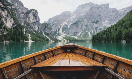 Cum să organizezi o vacanță cu buget redus: Ghid pentru succes