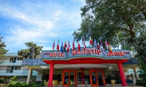 Spectacole de vară la Hotel Majestic Jupiter   Distracție, muzică și emoții pe litoral