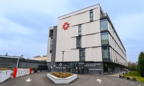 Rețeaua de sănătate Regina Maria: Cum evităm ca dreptul pacienților la servicii medicale să fie afectat de „experimente administrative”?
