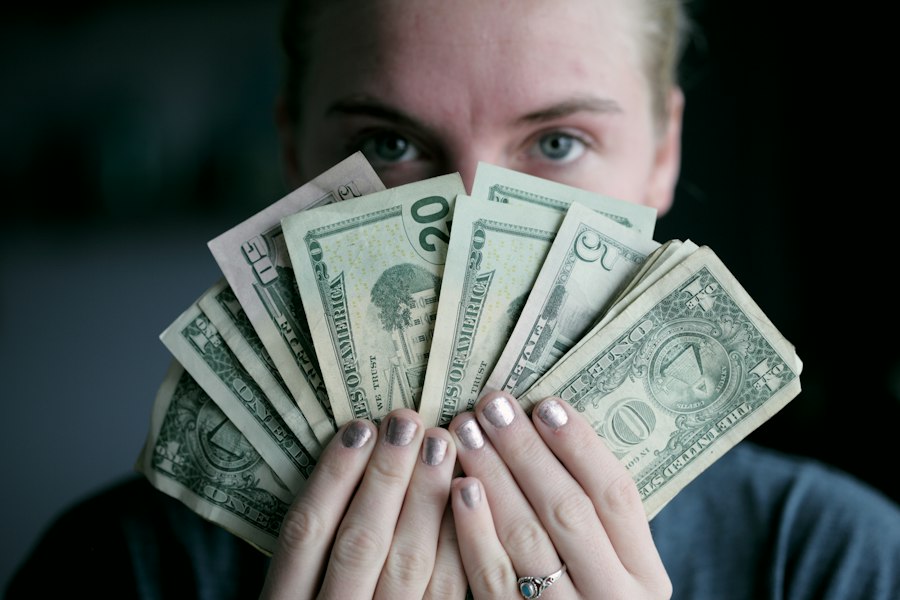 Photo money and success tips